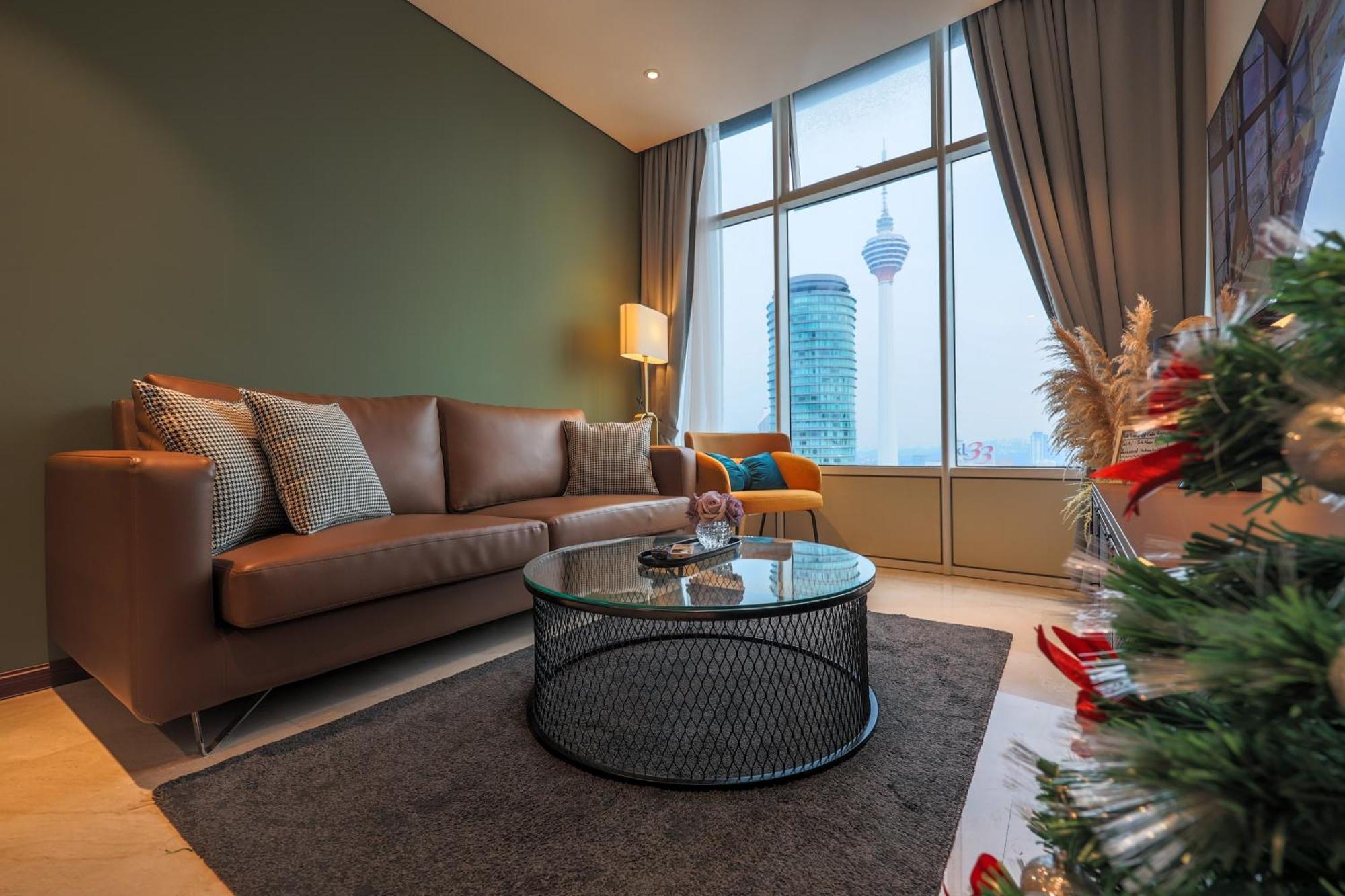 Calm Sojourn, Sky Suites Klcc Куала-Лумпур Экстерьер фото