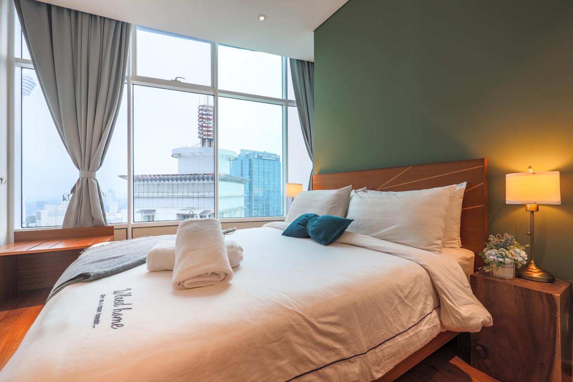 Calm Sojourn, Sky Suites Klcc Куала-Лумпур Экстерьер фото