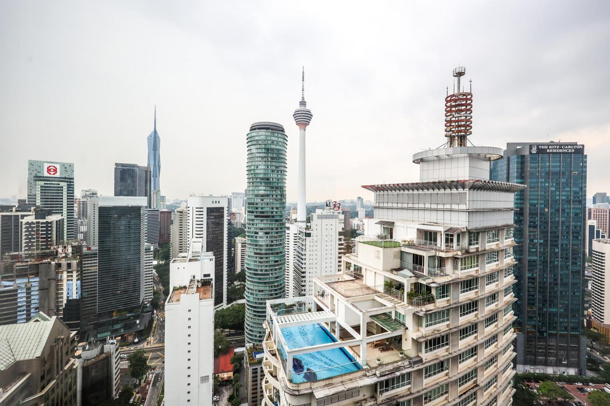 Calm Sojourn, Sky Suites Klcc Куала-Лумпур Экстерьер фото