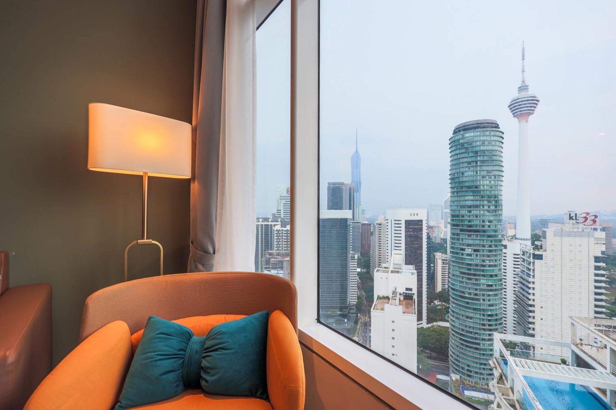 Calm Sojourn, Sky Suites Klcc Куала-Лумпур Экстерьер фото